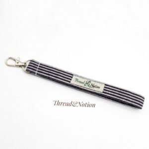 Colour-Blocked Lanyard